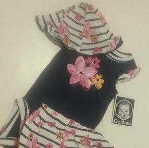 Gerber NB three piece outfit